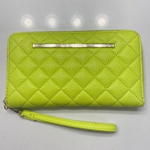 Steve Madden wristlet/wallet.